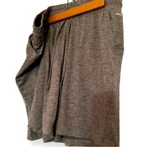 Zuda pull-on shorts, drawstring waist, LP.